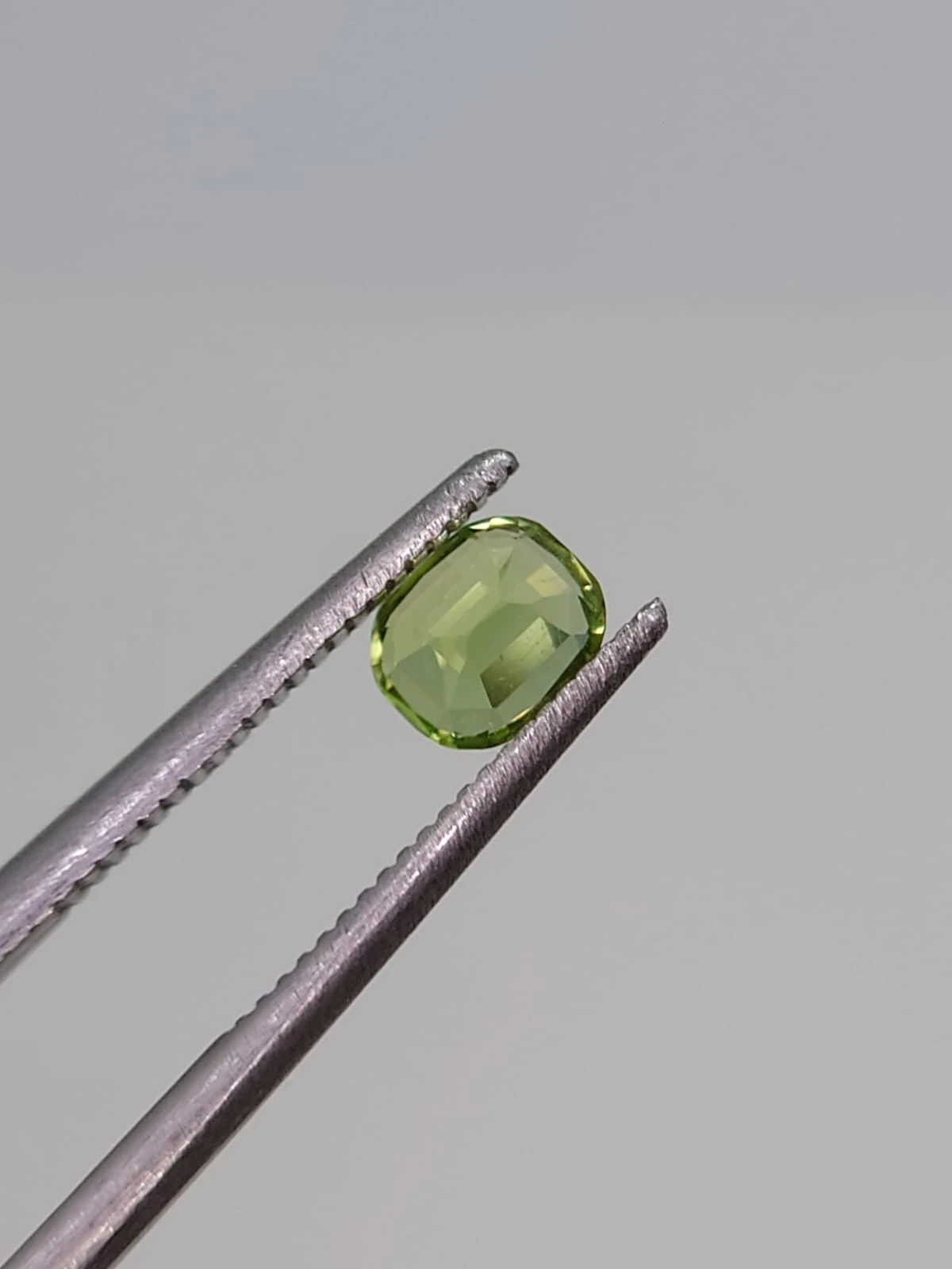 0.60ct Natural Cushion Cut Peridot from Pakistan — view 3